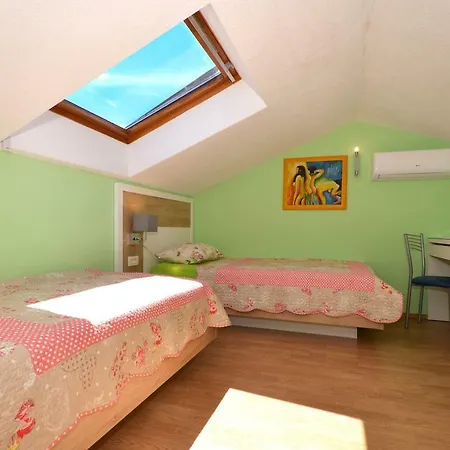 Guest house Tomislav Okrug Gornji
