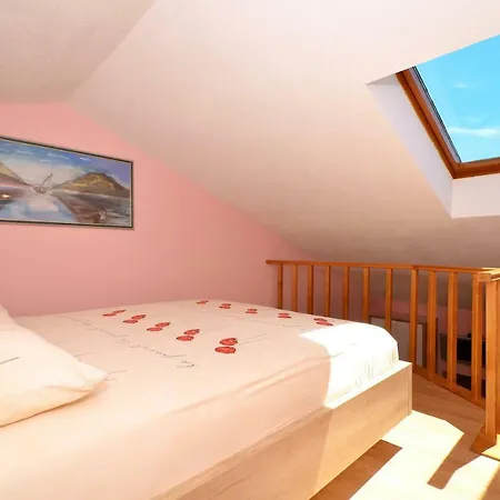 Tomislav Guest house
