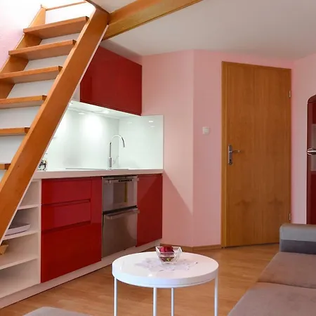 Tomislav 3* Okrug Gornji